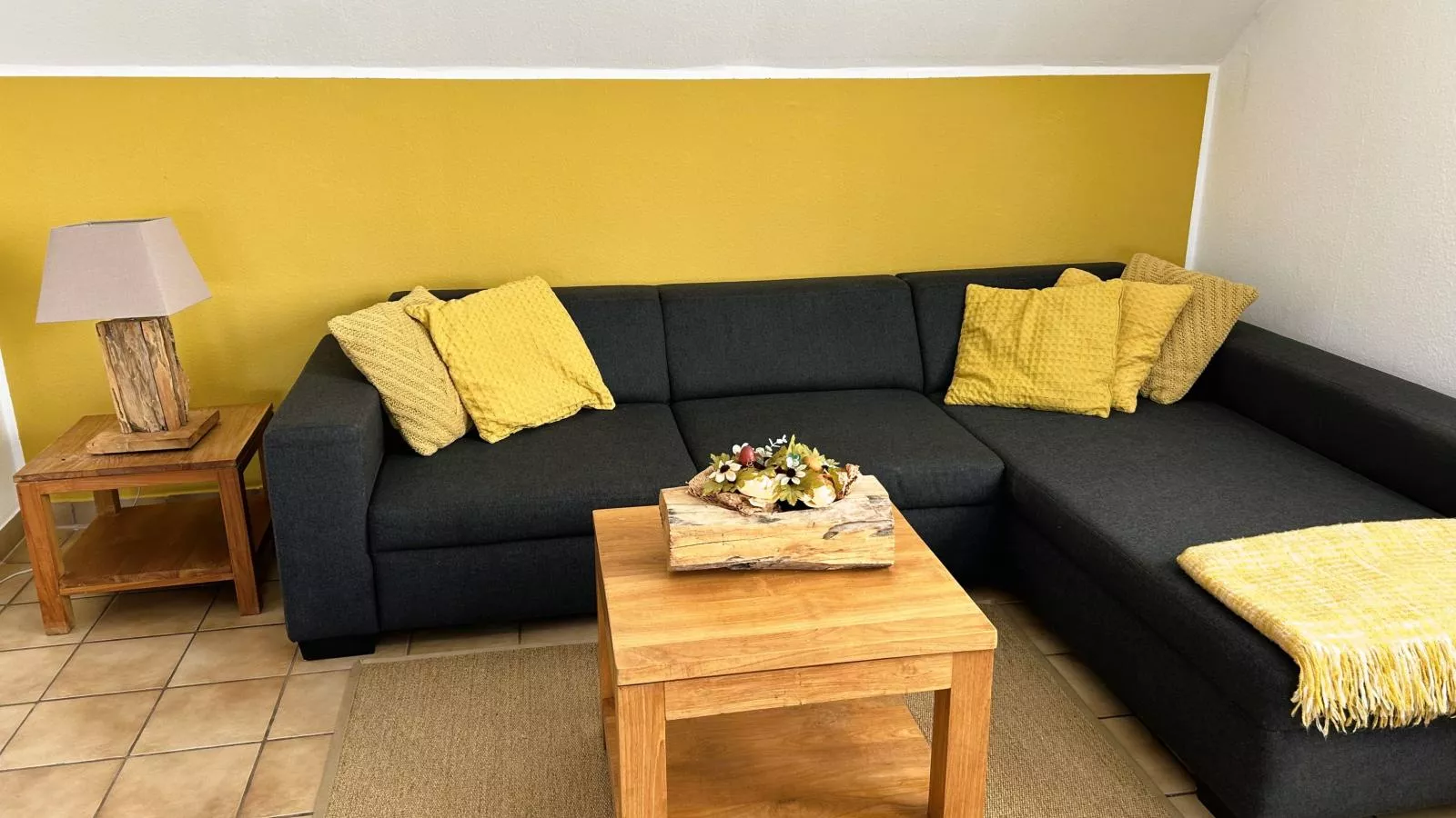 Grutsk-Living room