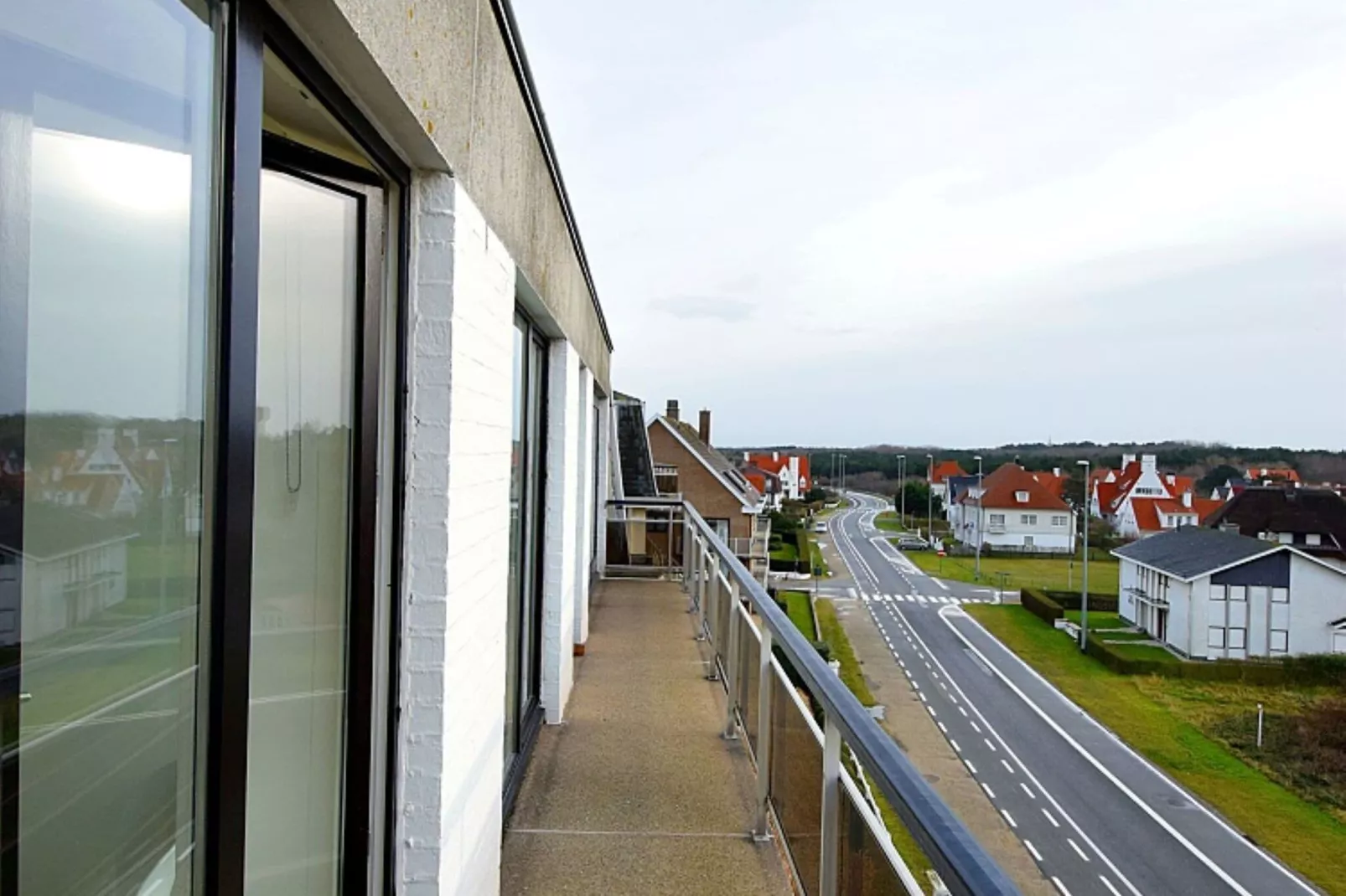 Reserve 1 0402 E4-Terrassenbalkon