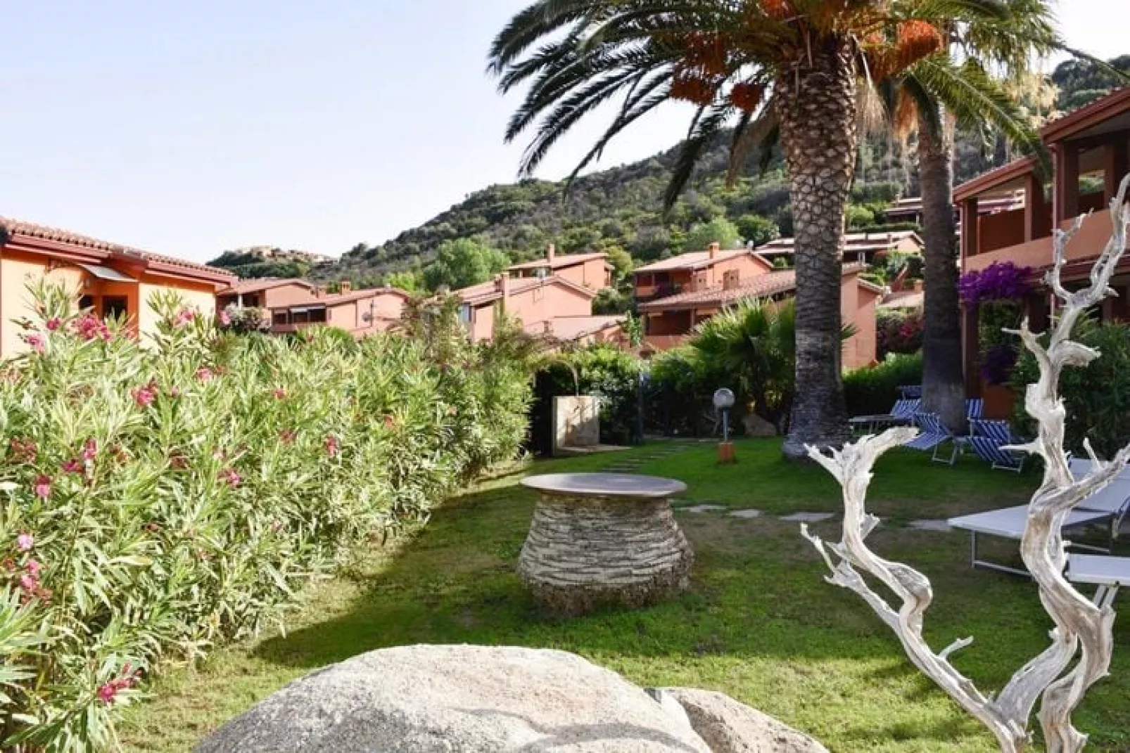 Holiday residence Costa Rei -Reihenhaus  Bilo Rey Playa-Gardens summer