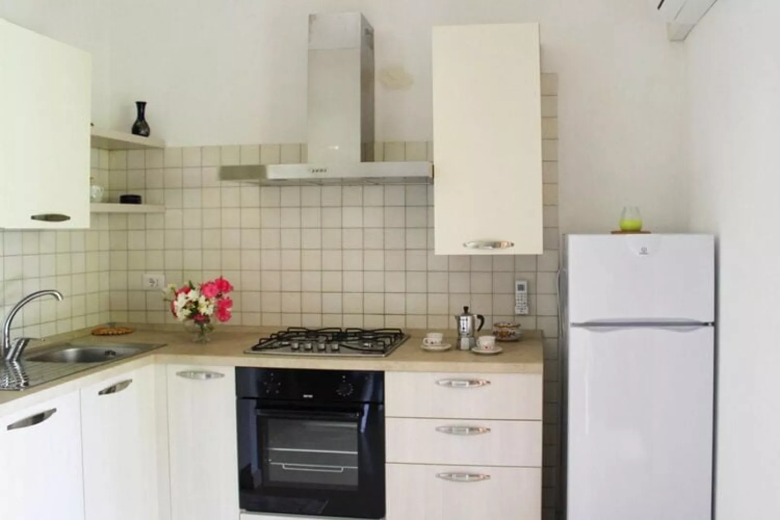 Holiday residence Costa Rei -Reihenhaus  Bilo Rey Playa-Kitchen