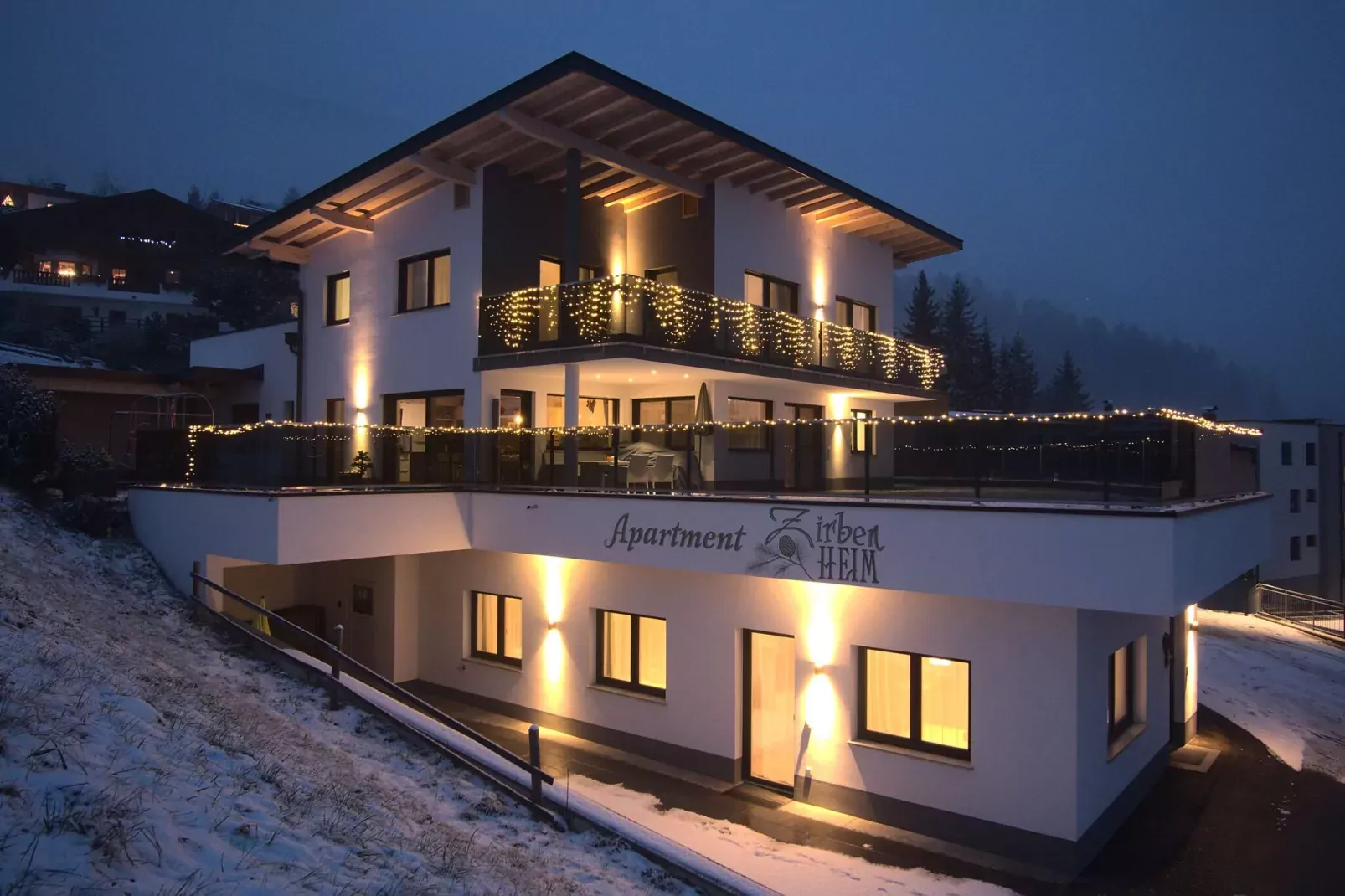 Zirben Heim-Exterior winter