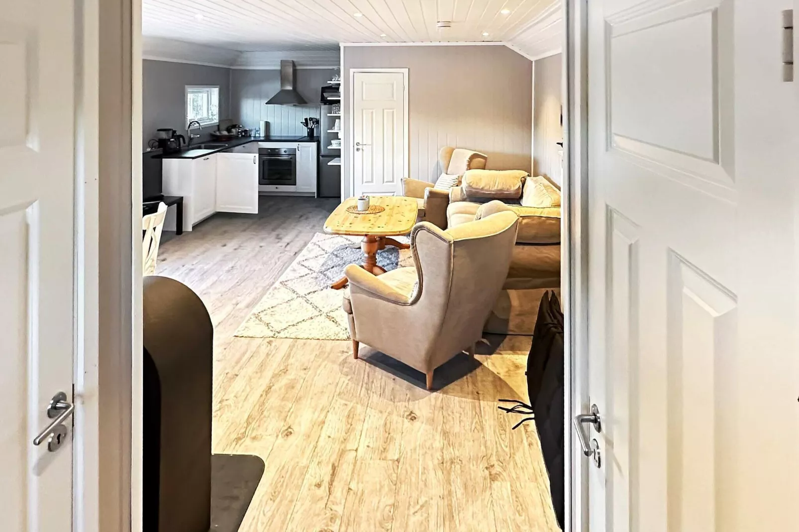 6 person holiday home in Hornnes-By Traum-Indoor