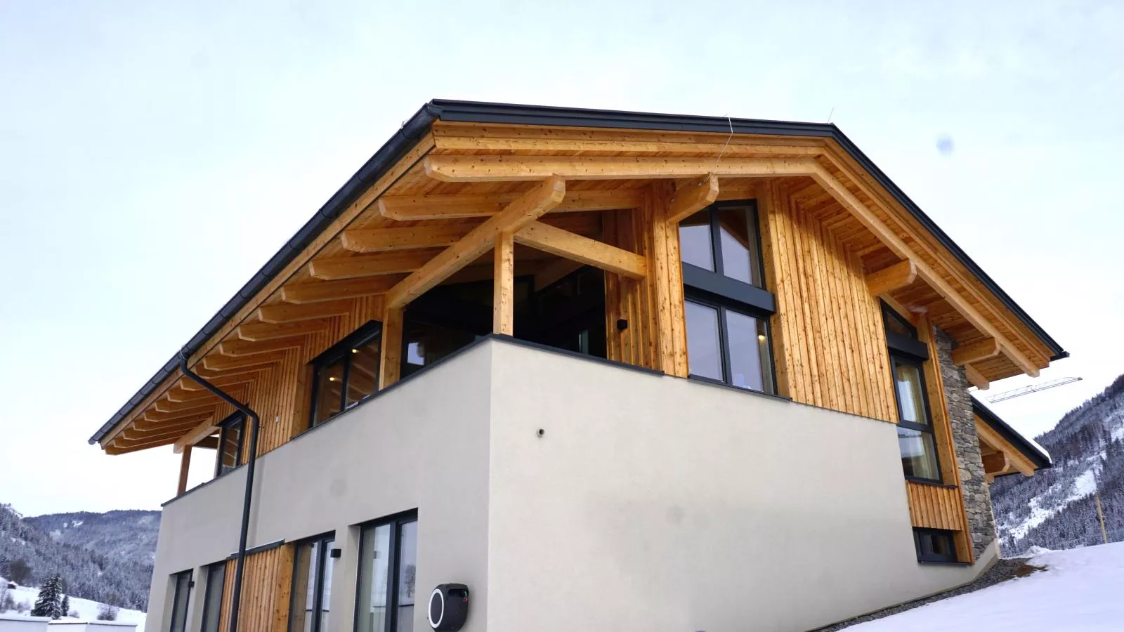 Grebenzen Lodge Pabstin 36B-Exterior winter