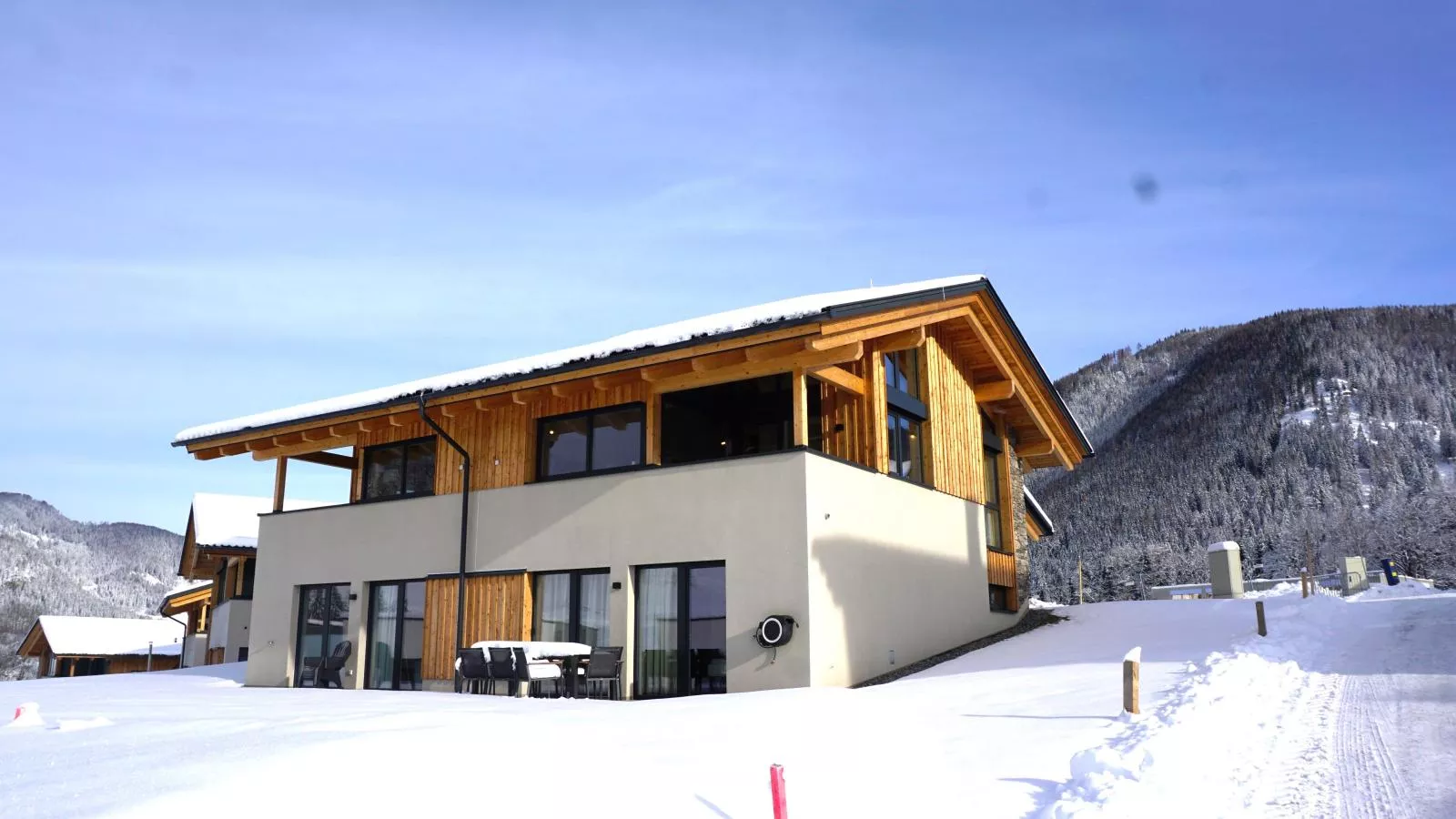 Grebenzen Lodge Pabstin 36B-Exterior winter