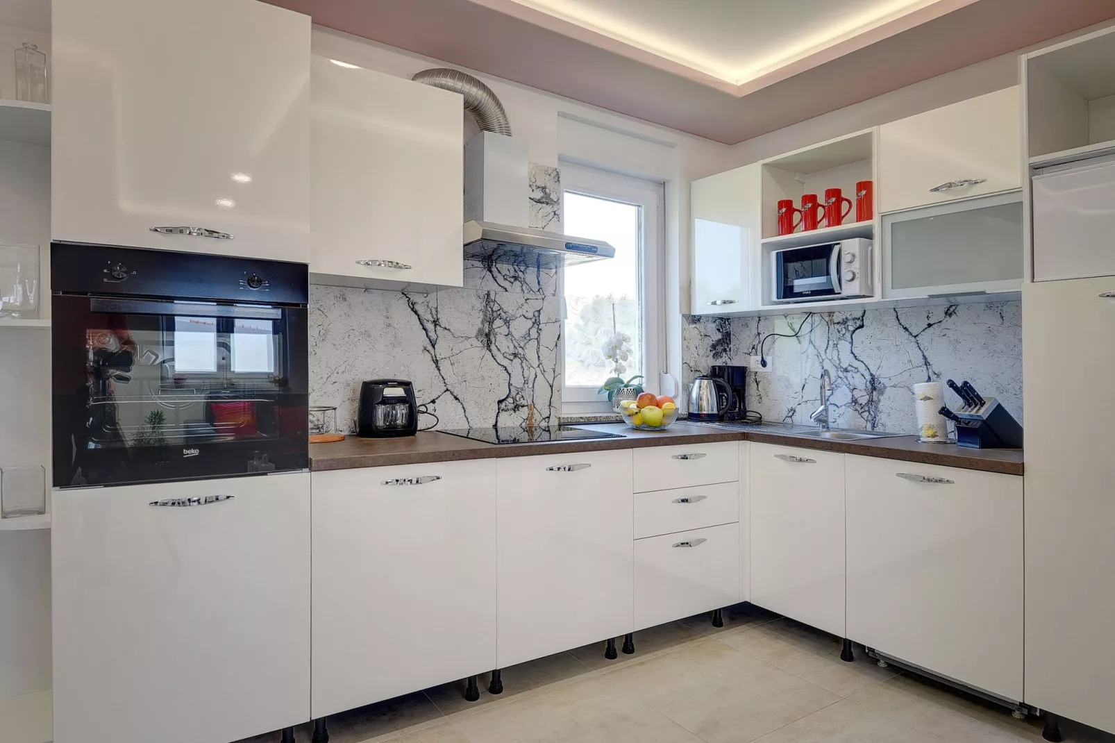 Hamilton Building/app Jagoda-Kitchen