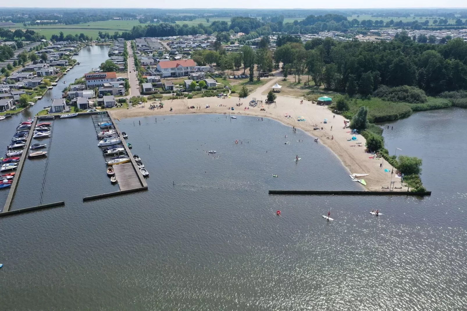 Resort Veluwemeer 3-Areas summer 1km