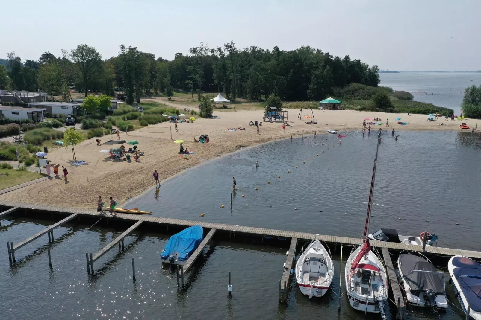 Resort Veluwemeer 3-Areas summer 1km