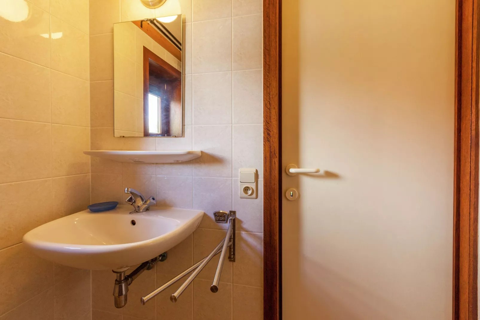Polderhouse-Bathroom