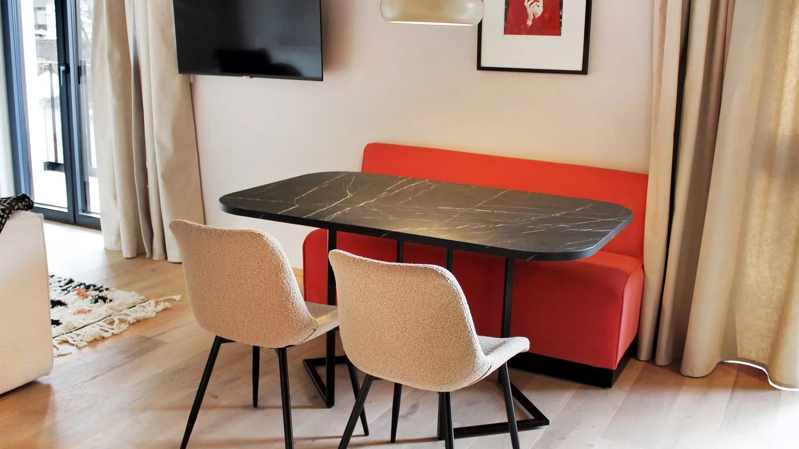 Lukasfeld 9 Top Erika-Dining room