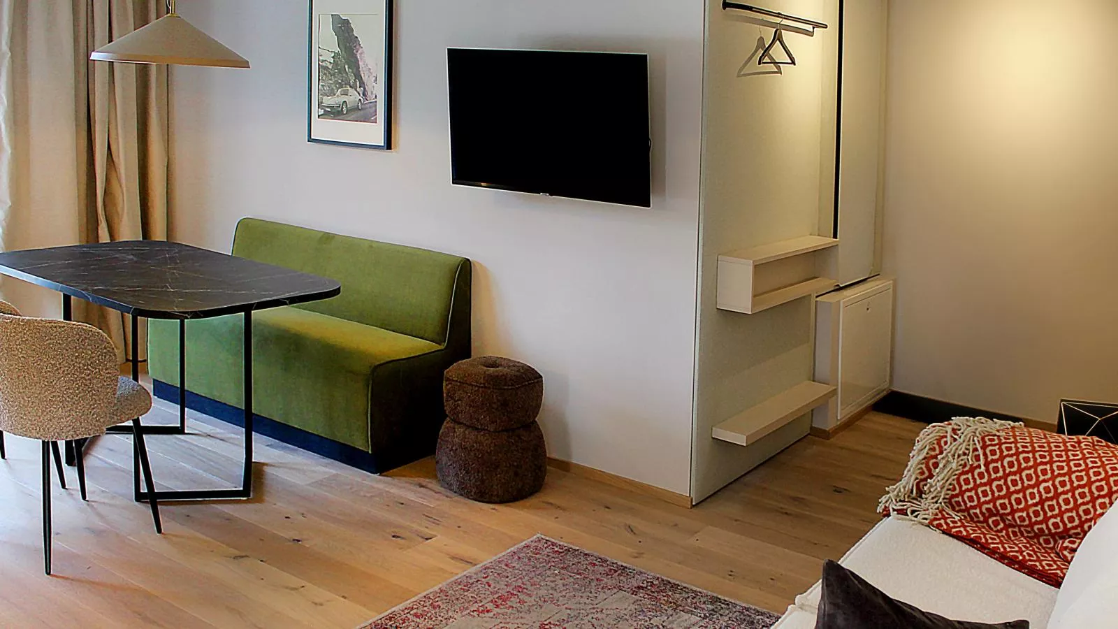 Lukasfeld 9 Top Sepp-Living room