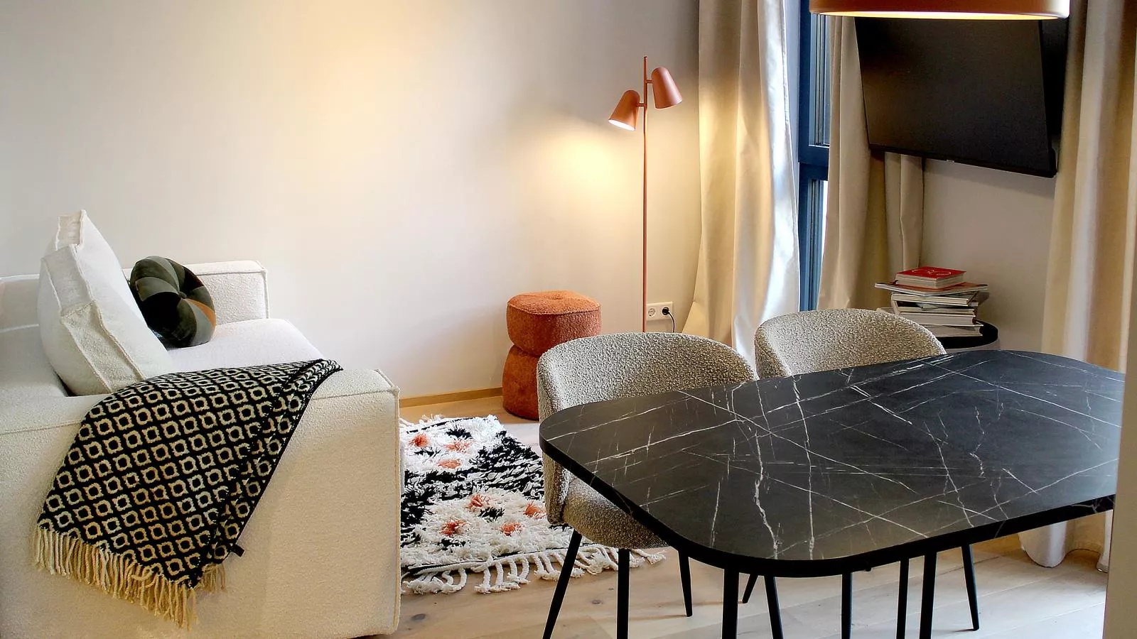 Lukasfeld 9 Top Lisi-Living room