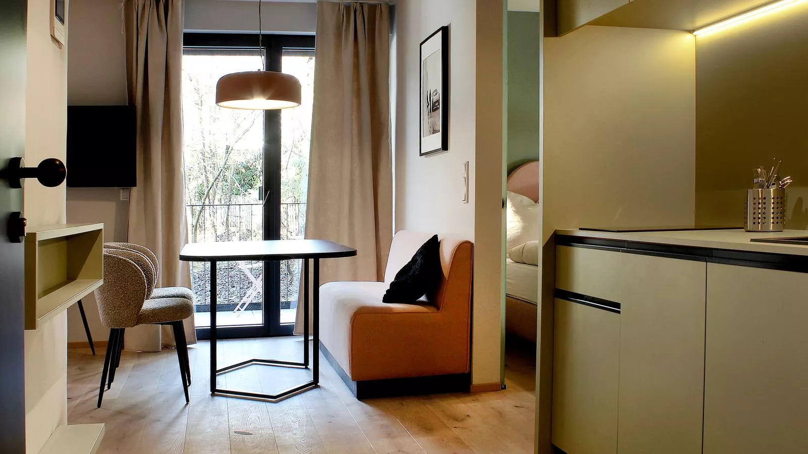 Lukasfeld 9 Top Lisi-Dining room