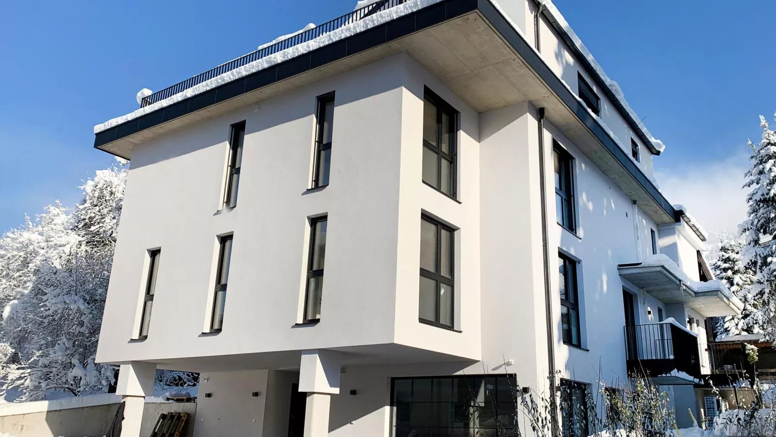 Lukasfeld 9 Top Franz-Exterior winter
