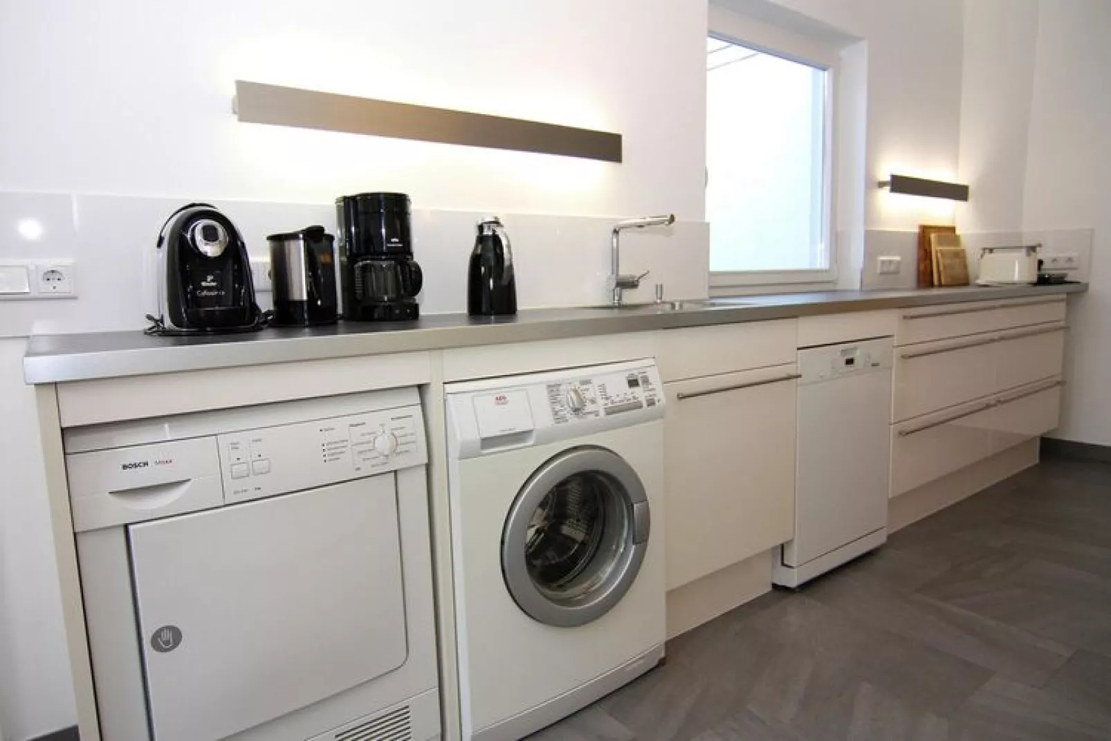 Ferienhaus am Wung in Husum-Kitchen