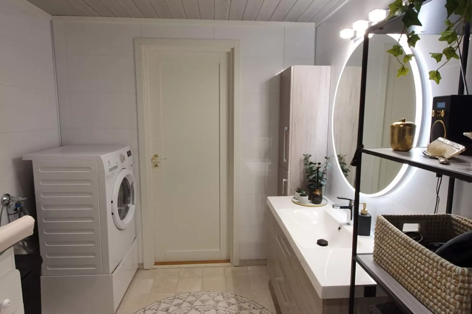 6 person holiday home in Svensby-By Traum-Indoor