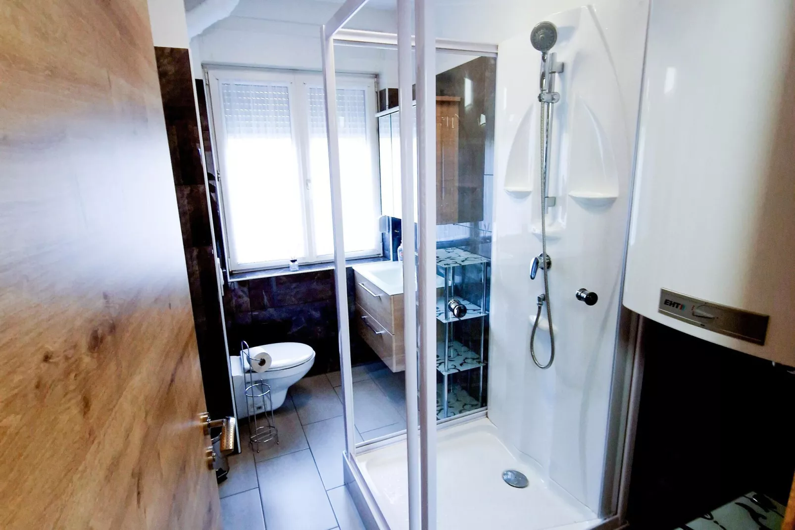 Apartment Fohnsdorf-Bathroom