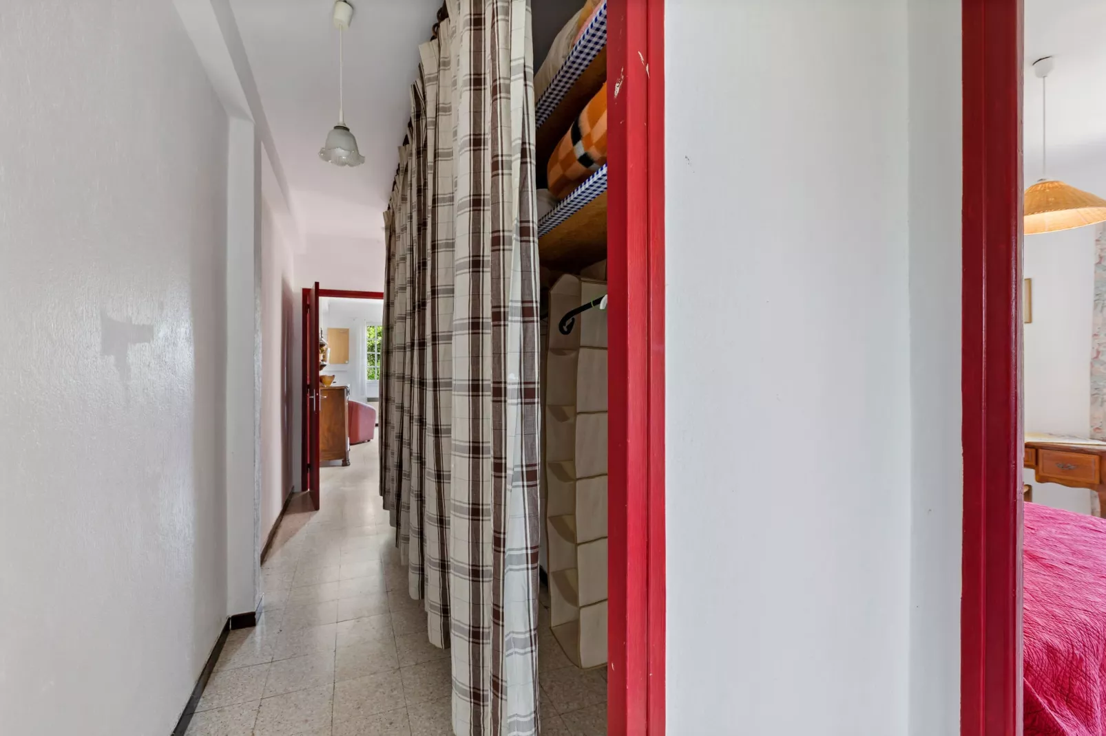 Le trois chambres-Landing