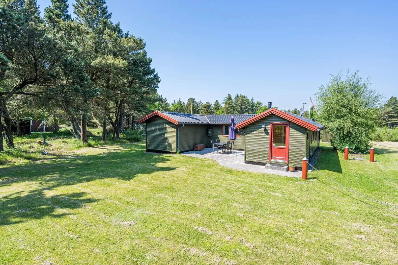 Chalet isole au pin-By Traum