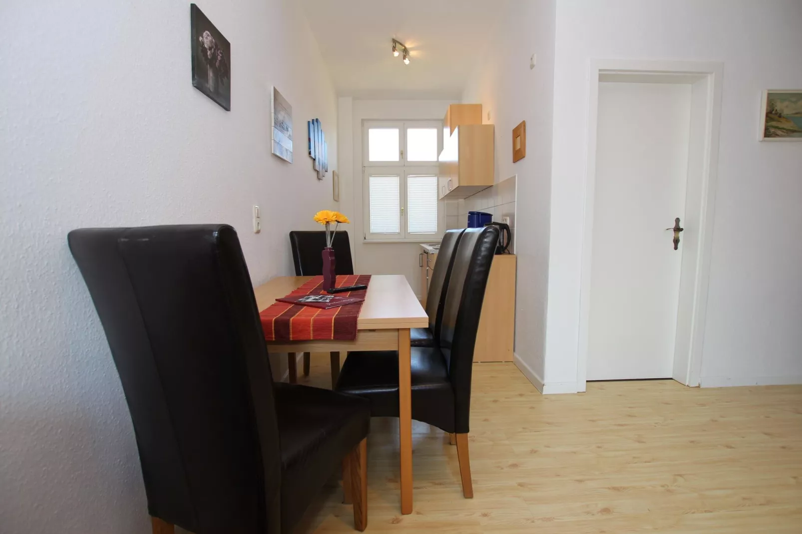 Nr9 - Meisennest 5 Personen-Dining room