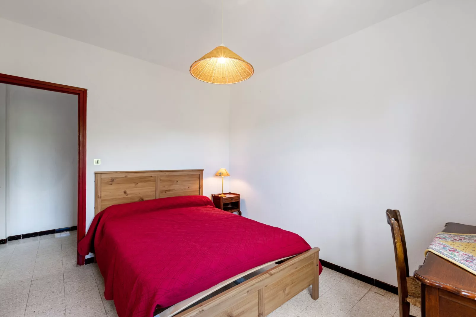 Le trois chambres-Bedroom