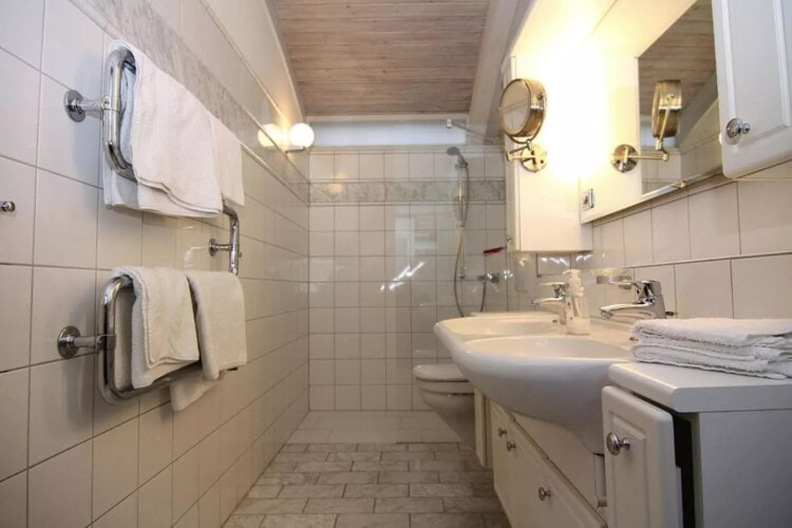 Ferienhaus am Wung in Husum-Bathroom