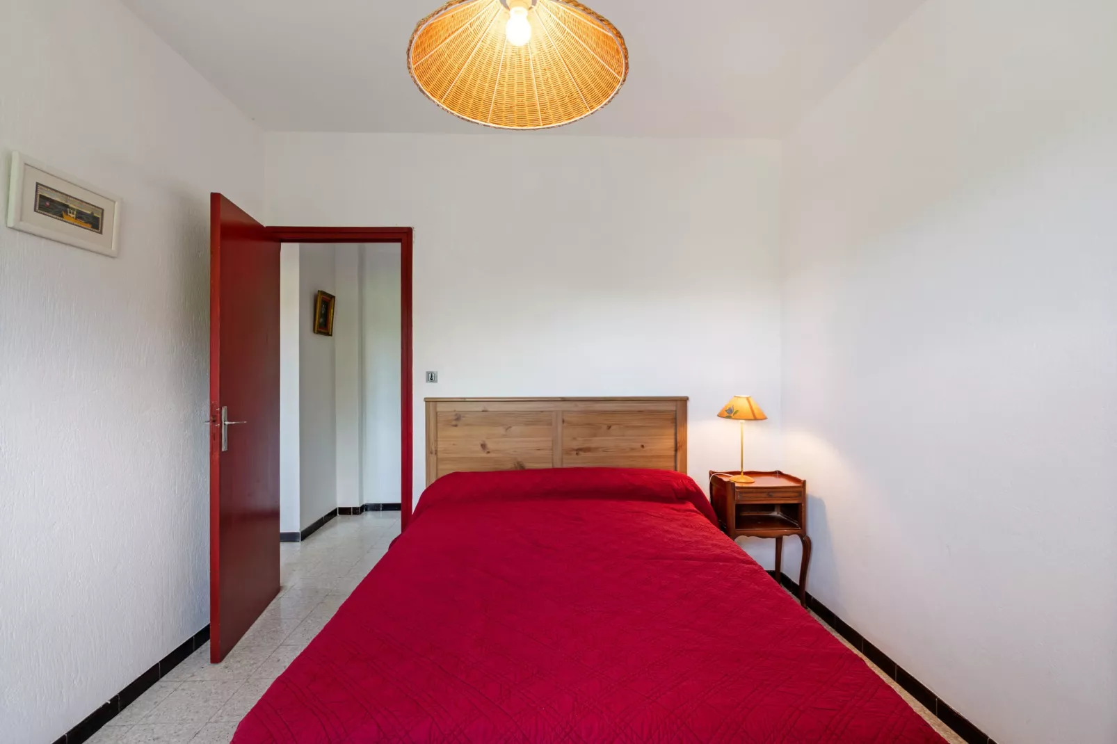 Le trois chambres-Bedroom