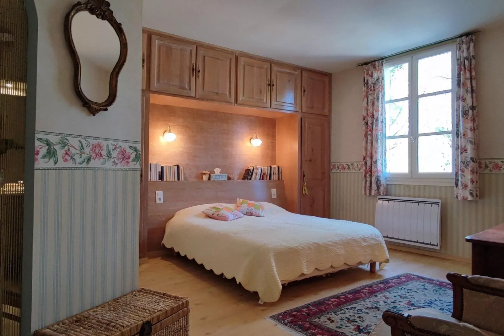 LA BOUSCADE MASTER HOUSE-Bedroom