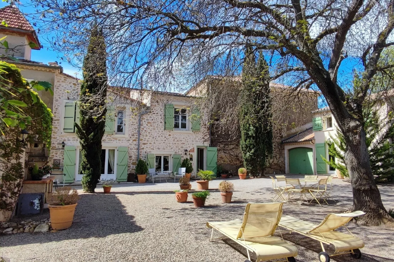 LA BOUSCADE MASTER HOUSE-Terrace balcony