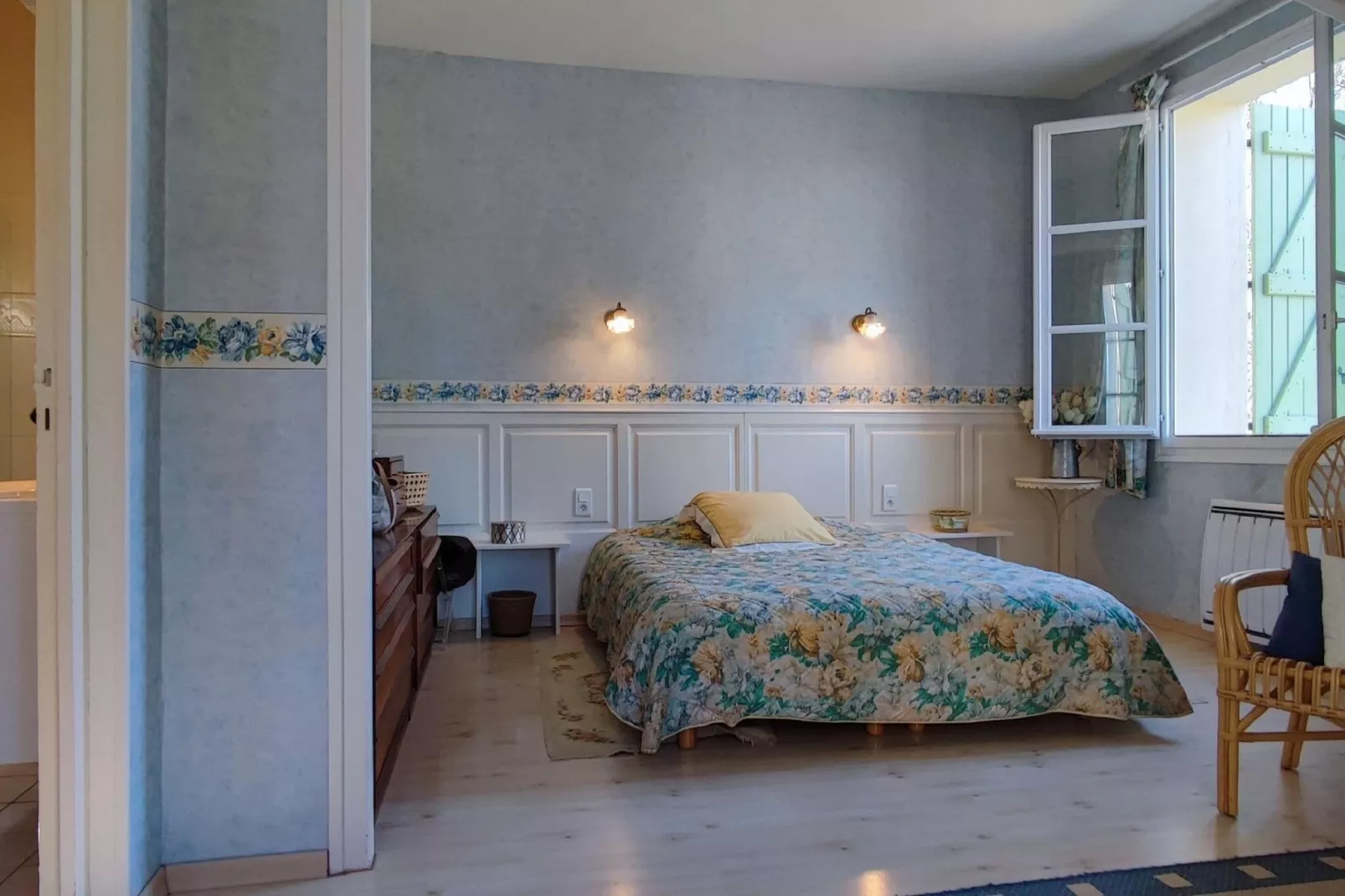 LA BOUSCADE MASTER HOUSE-Bedroom