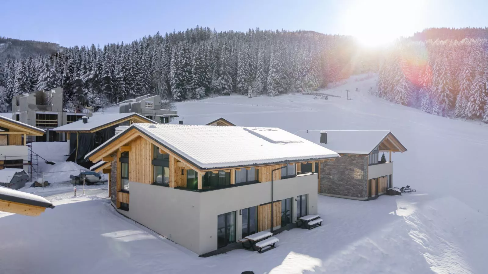Grebenzen Lodge 1028-Exterior winter