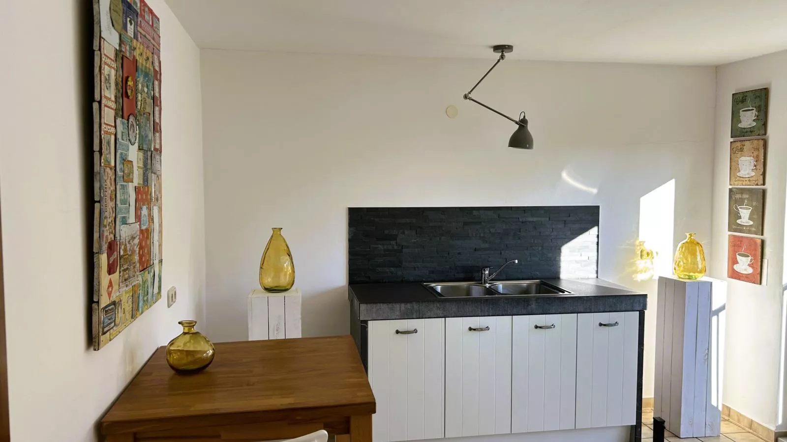 Grutsk-Kitchen