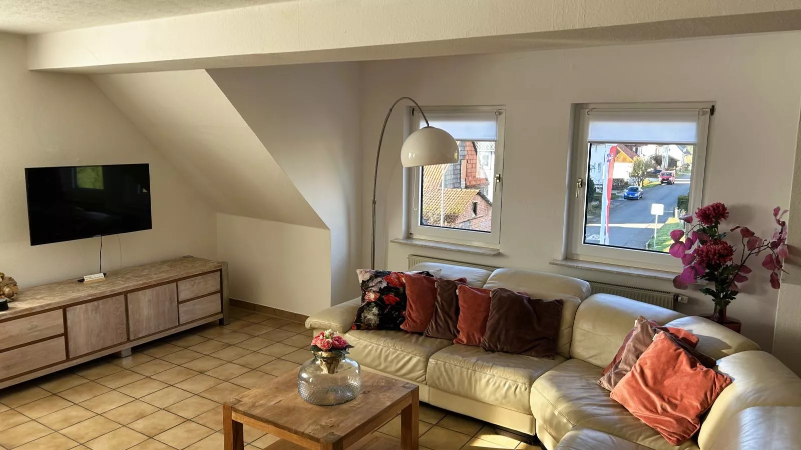 Grutsk-Living room