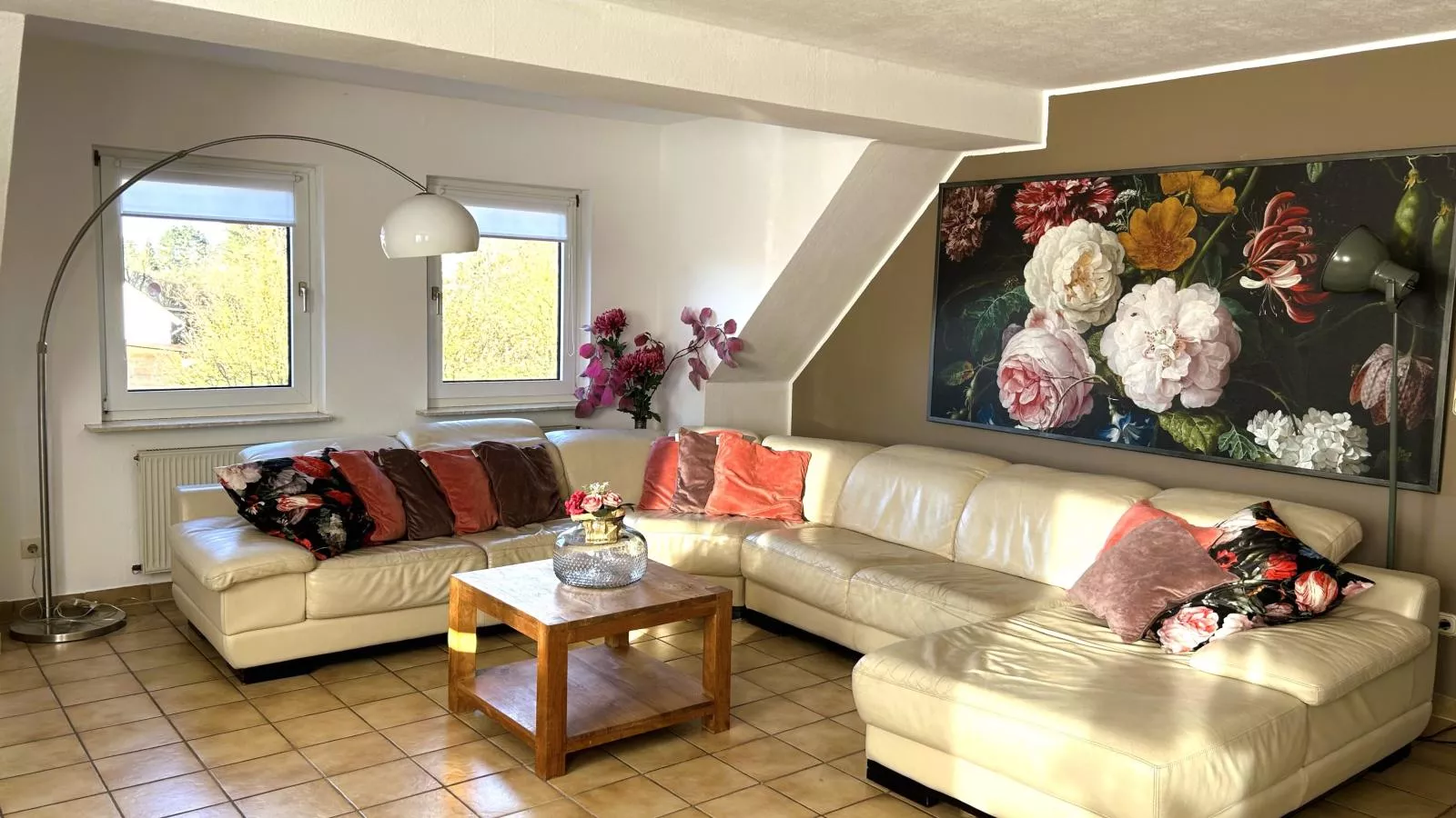 Grutsk-Living room