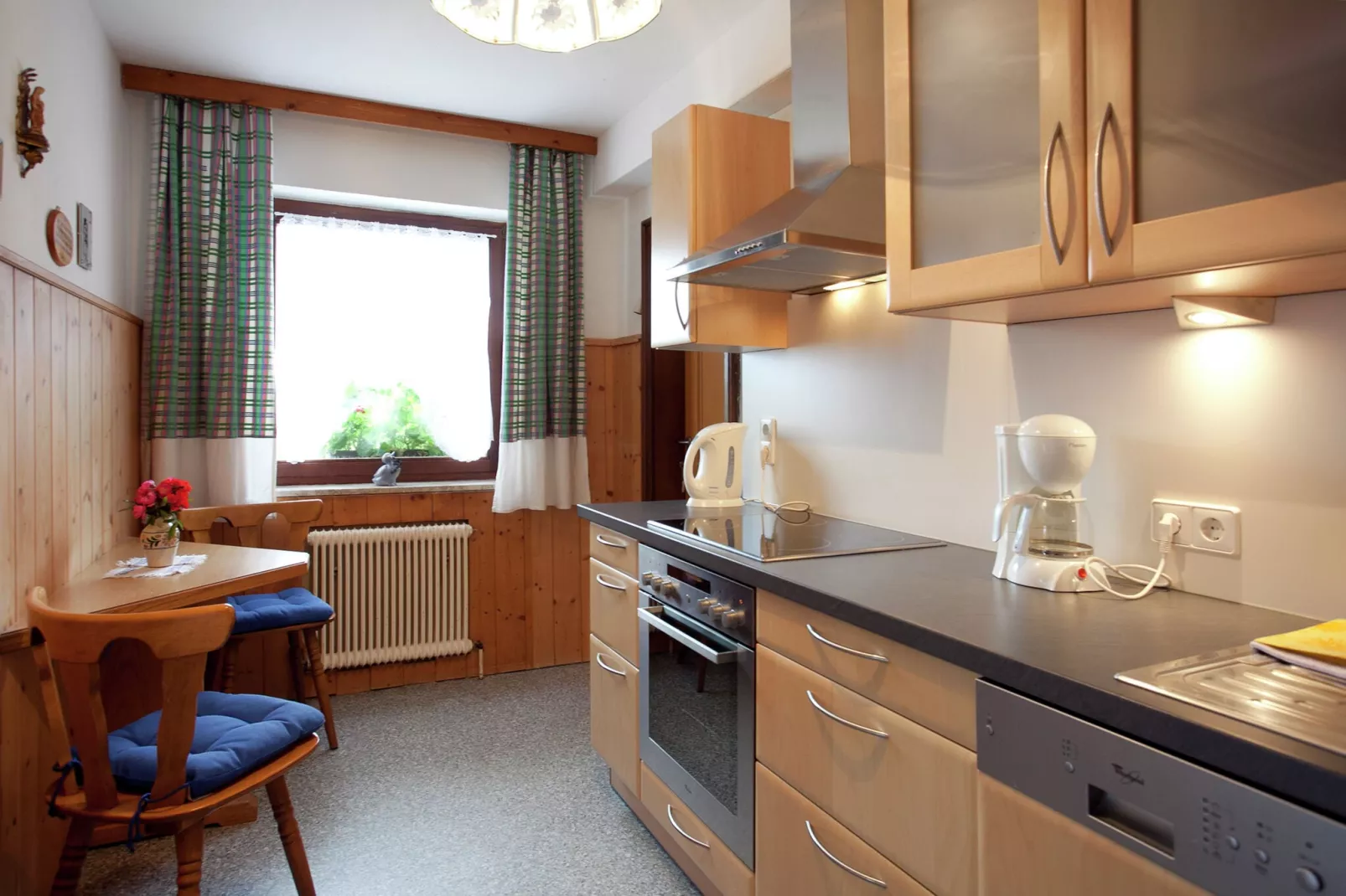 Mohr-Kitchen