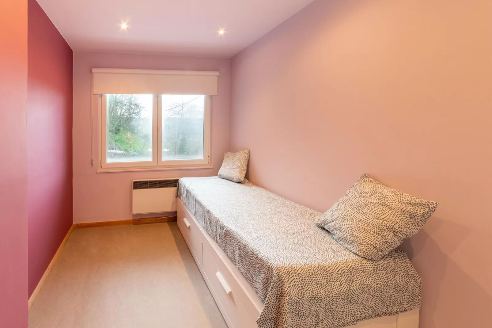 Magnifique habitation pour 7 voyageurs avec Bains à remous-Bedroom
