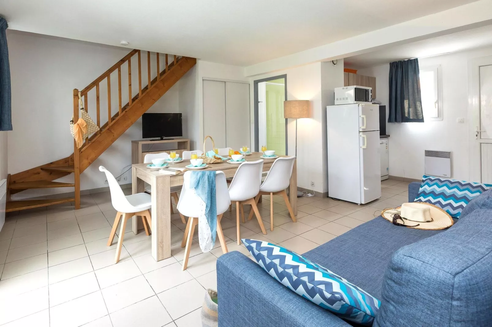 Le Village des Amareyeurs 1-Dining room