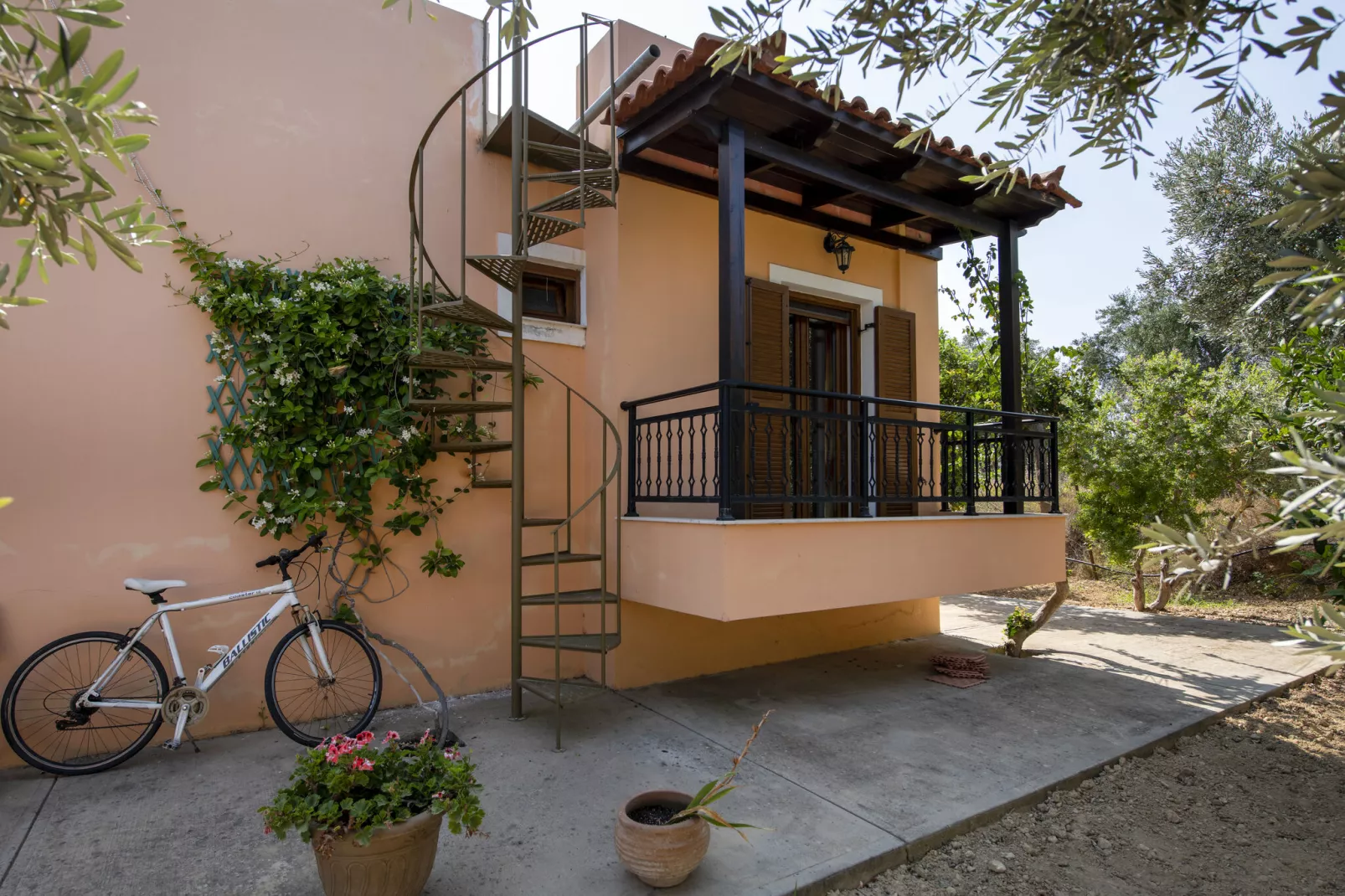 Villa Afroditi-Exterior summer
