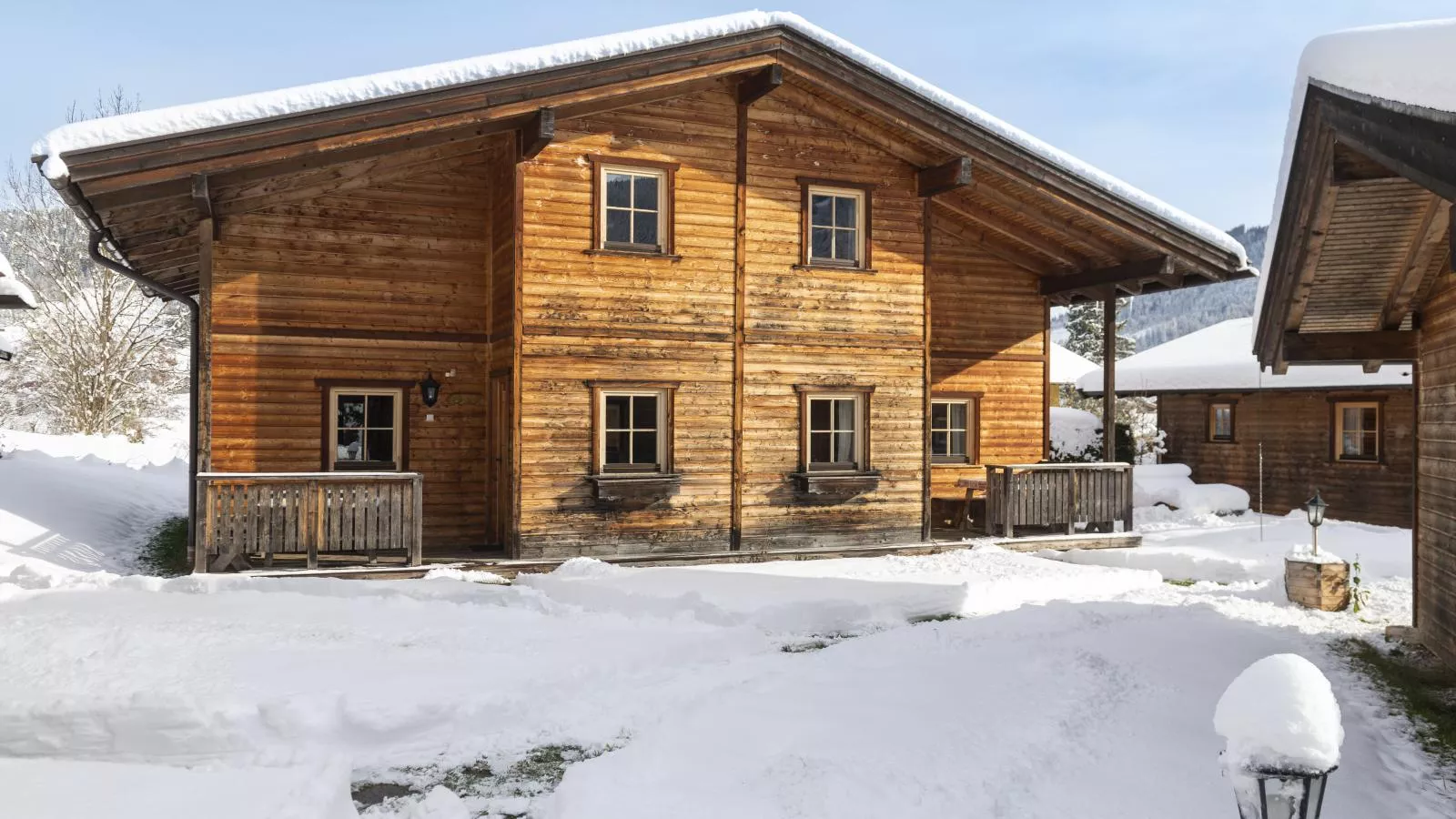 Urige Doppelhaushälfte 5-Exterior winter