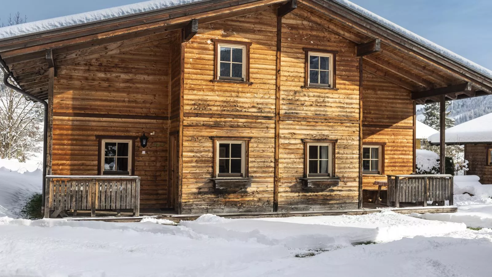 Urige Doppelhaushälfte 5-Exterior winter