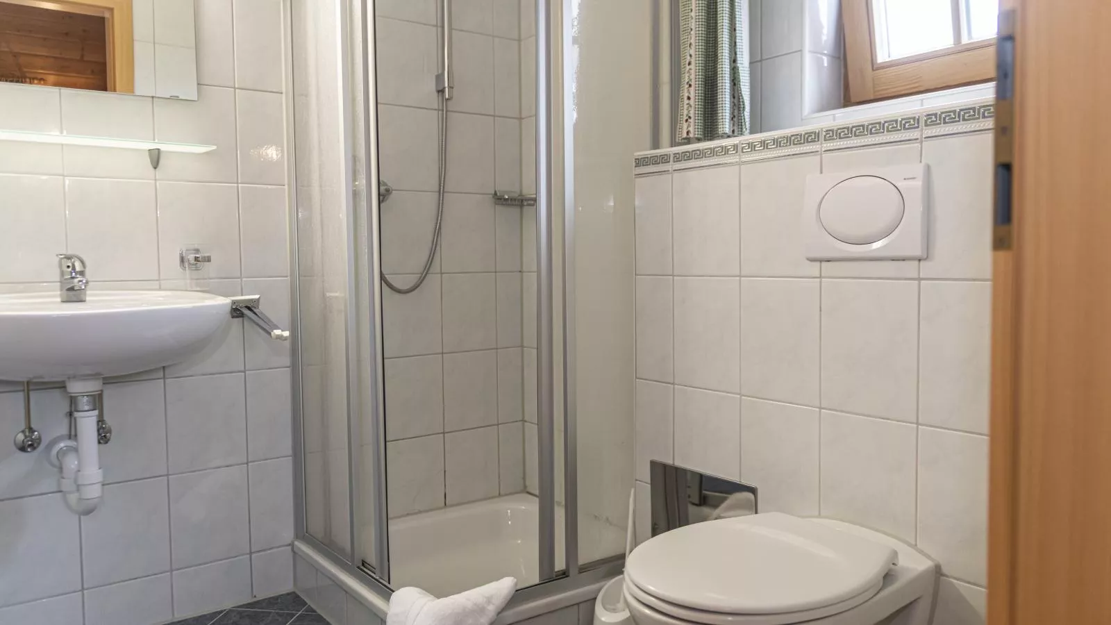 Urige Doppelhaushälfte 5-Bathroom