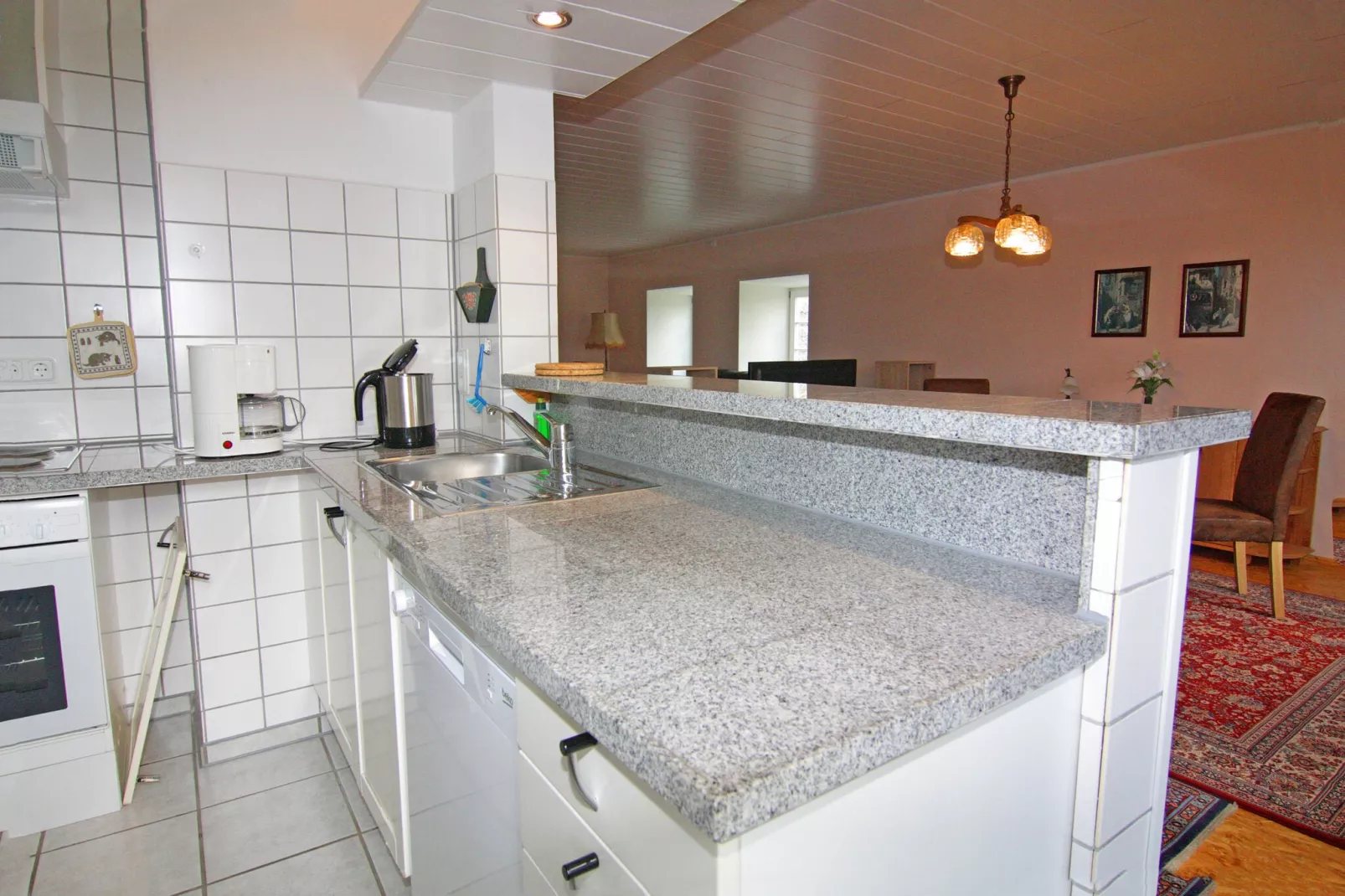 Gutshaus Schulenbrook Kiefer 100 m² 3 P-Kitchen