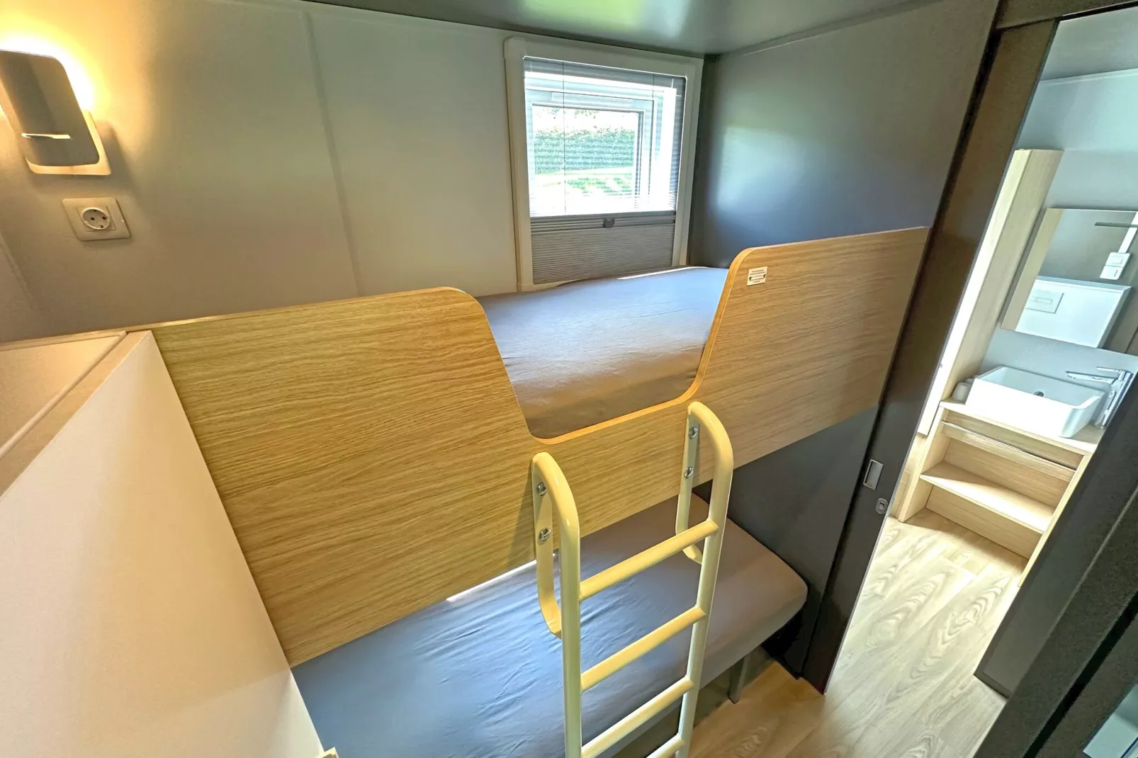 FERIENDORF SEEBLICK - Tiny Chalet am Eixendorfer See-Bedroom