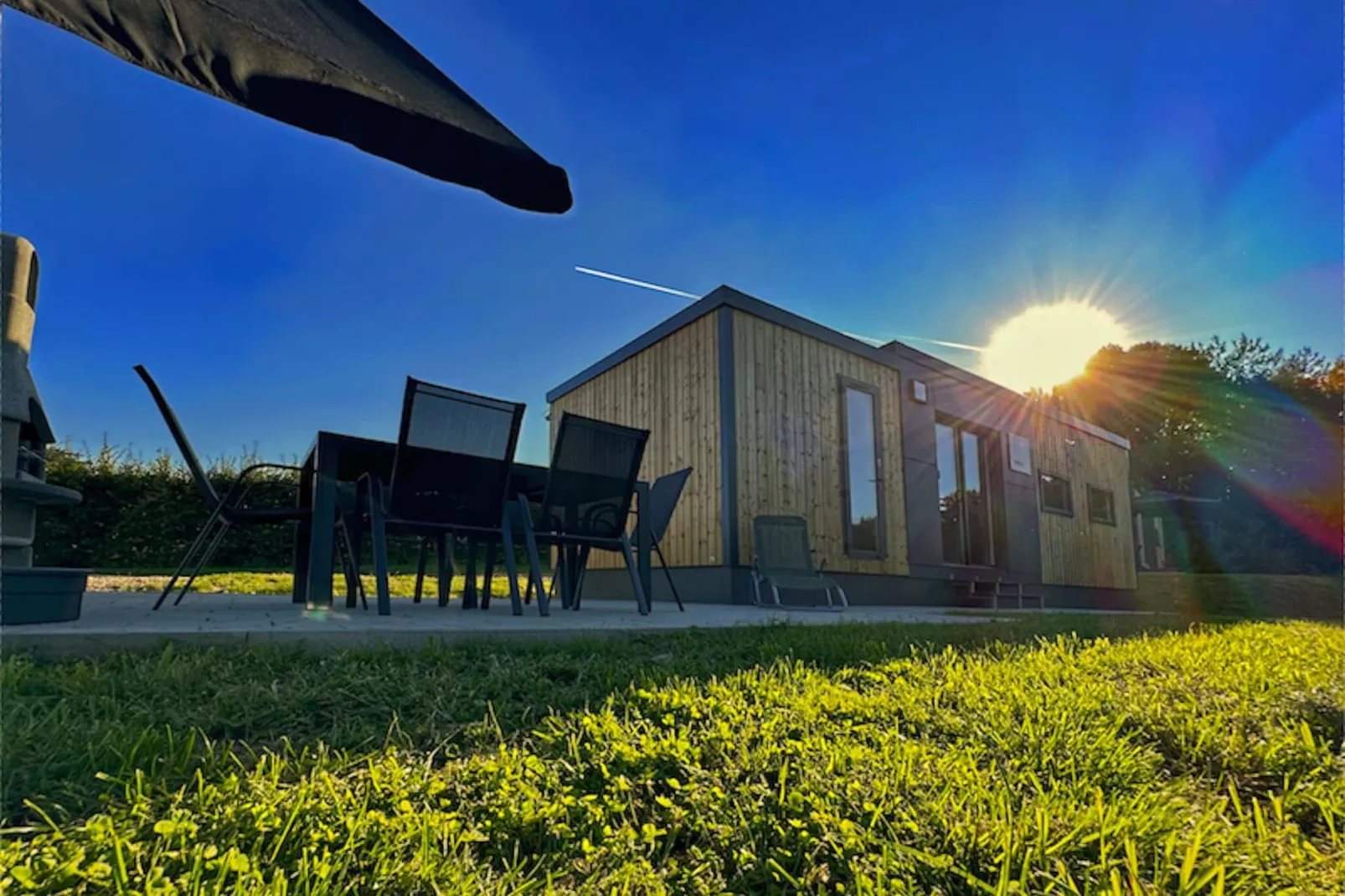 FERIENDORF SEEBLICK - Tiny Chalet am Eixendorfer See-Exterior summer