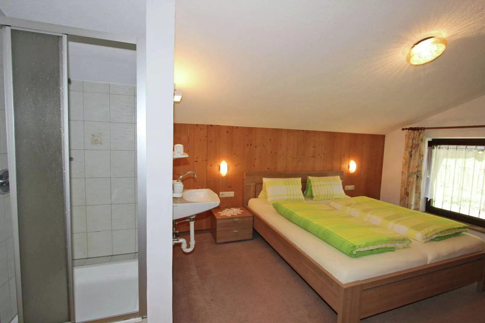 Rieser-Bedroom
