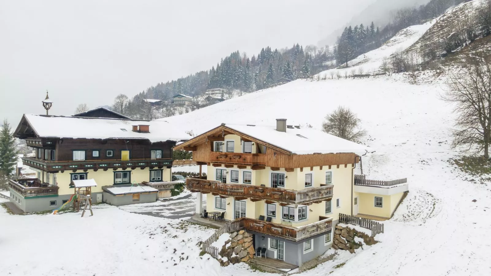 Sunnseitn-Exterior winter