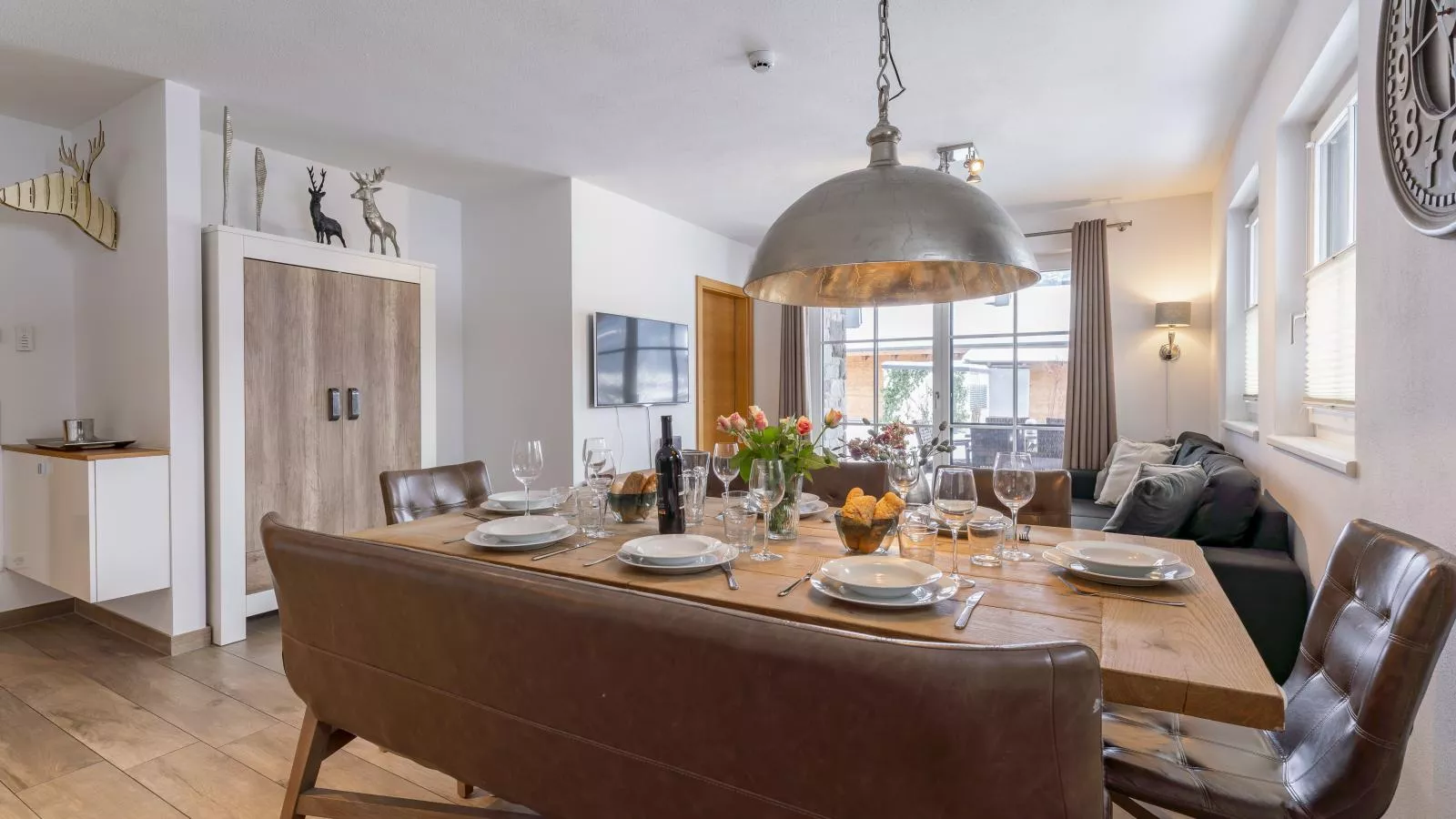 Luxury Tauern Suite Walchen Kaprun 5-Dining room