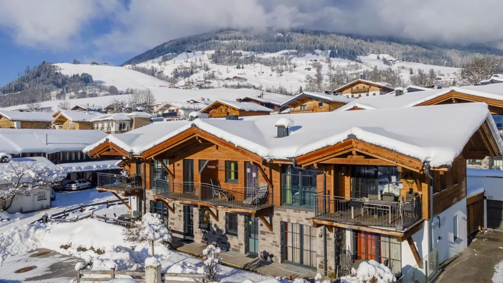 Luxury Tauern Suite Walchen Kaprun 5-Exterior winter