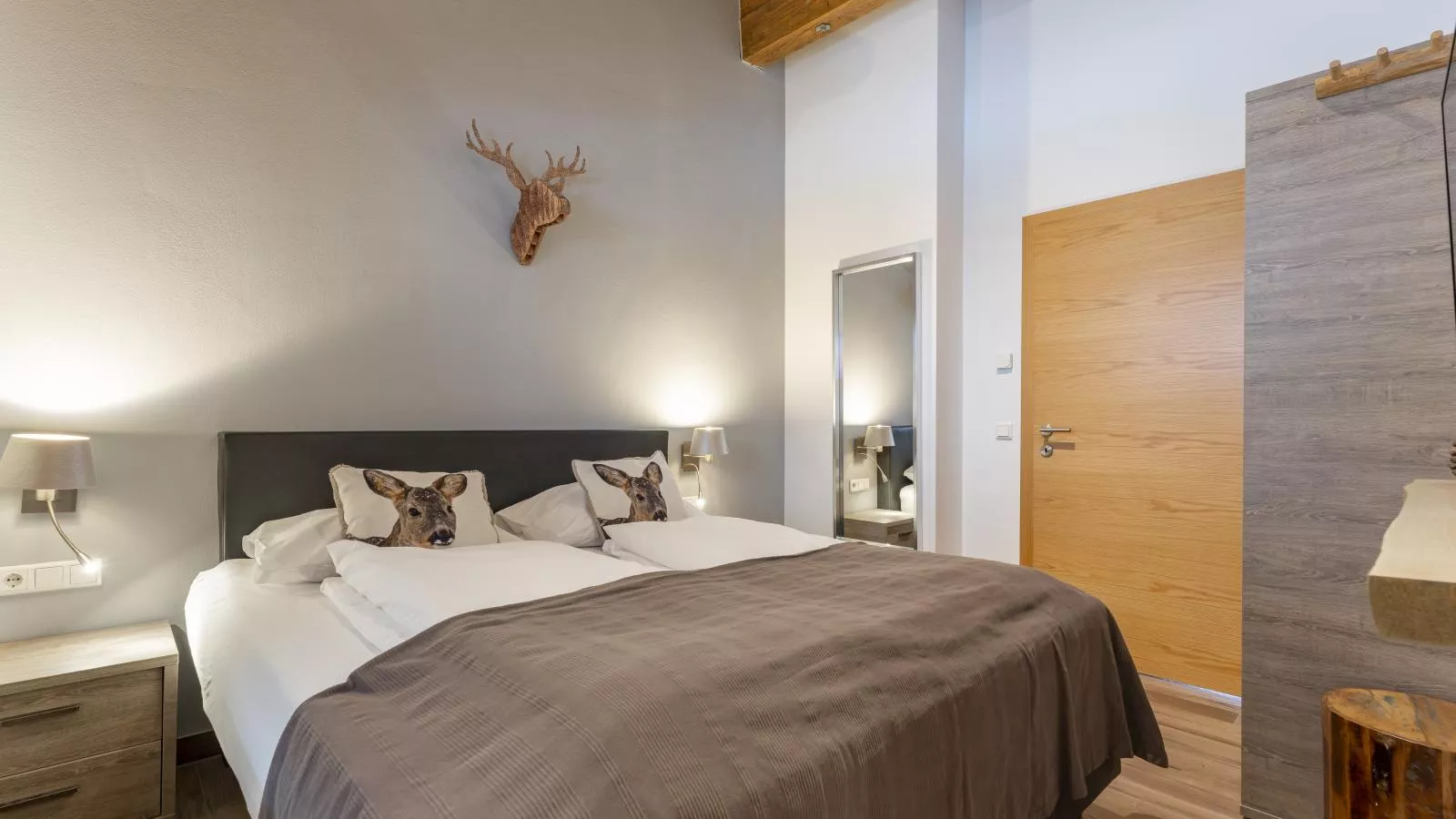 Luxury Tauern Suite Walchen-Kaprun 7-Bedroom