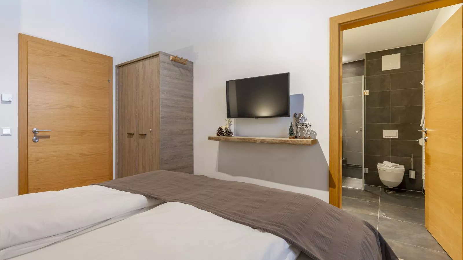 Luxury Tauern Suite Walchen-Kaprun 7-Bedroom