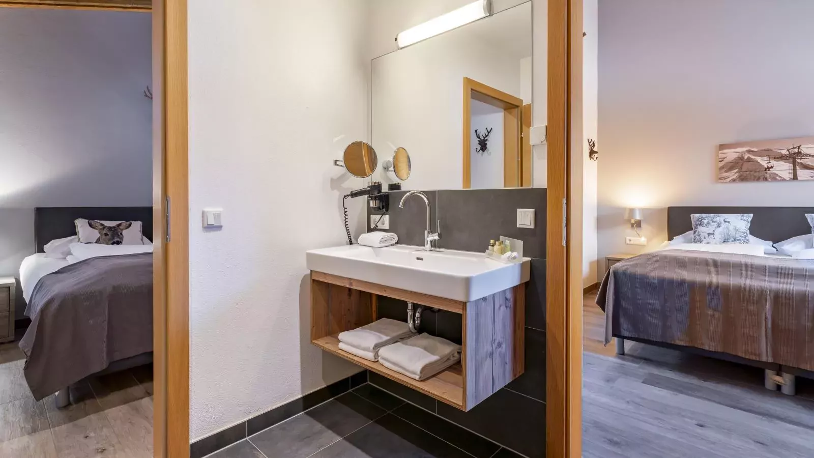 Luxury Tauern Suite Walchen-Kaprun 7-Landing